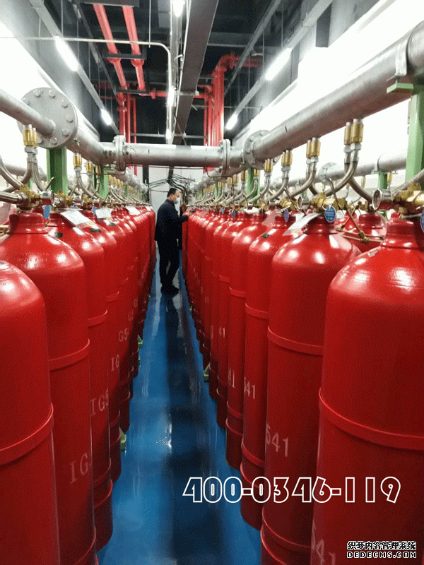 電腦機房安裝七氟丙烷滅火系統(tǒng)是否還需要安裝滅火器？